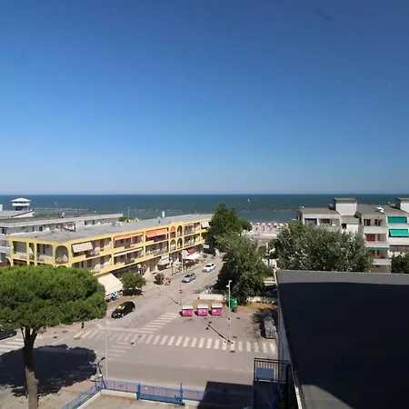 Orsa Maggiore 26 N * Lido delle Nazioni